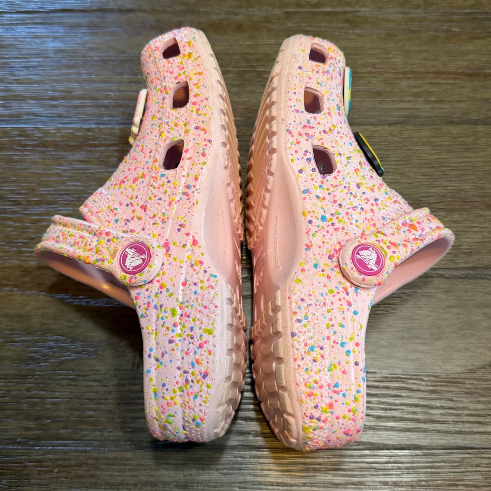 Crocs Classic Clog Pink Paint Splatter Squishmallow Jibbitz Juniors Size J2 - Picture 6 of 8